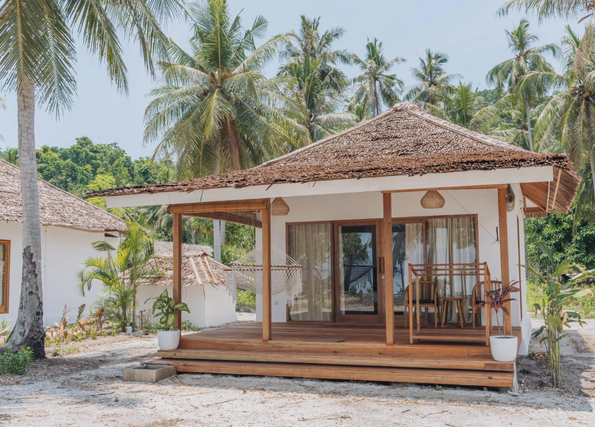 Reconnect - Private Island Resort & Dive Center Togean - Buka Buka Island Ampana Extérieur photo
